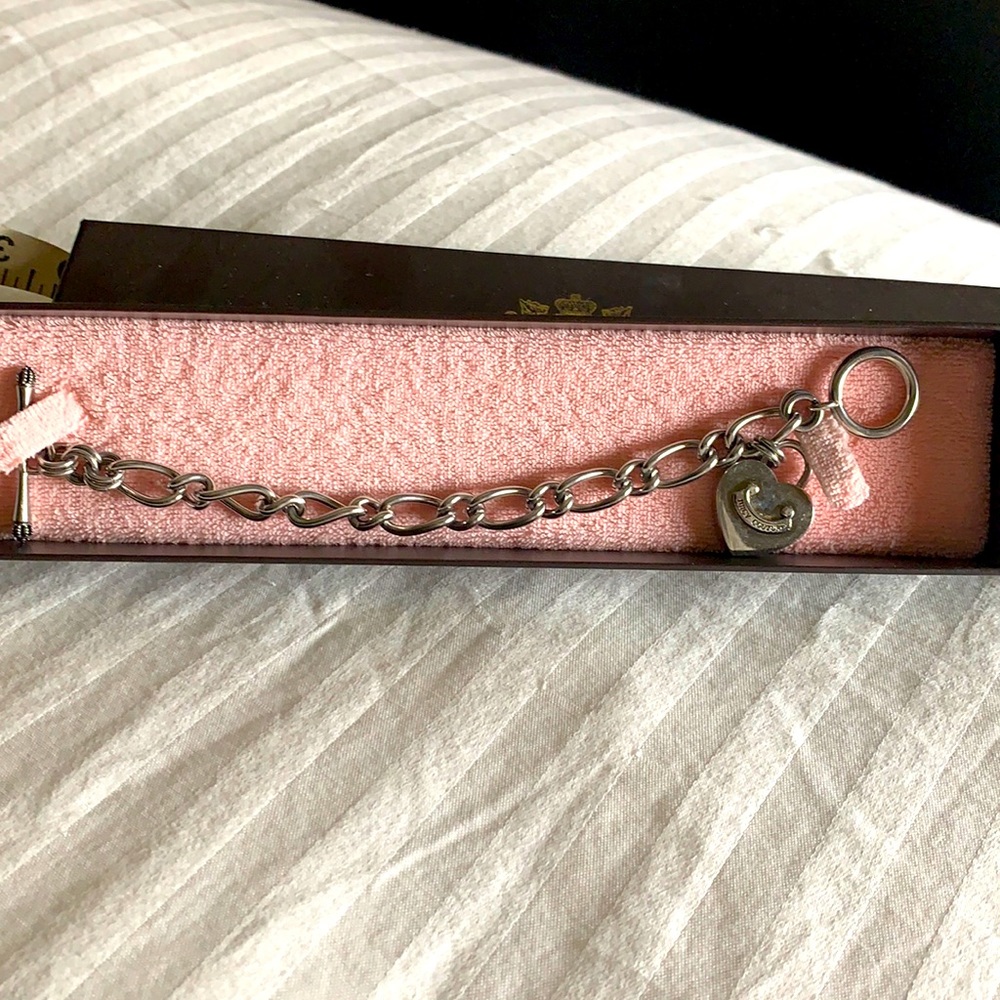 Charm bracelet